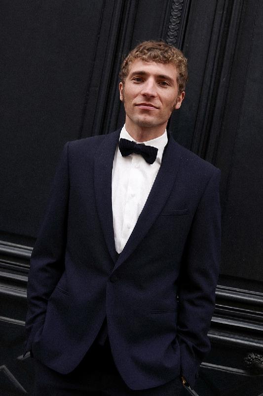 Costumes sur mesure Beau. : Modele Acadia