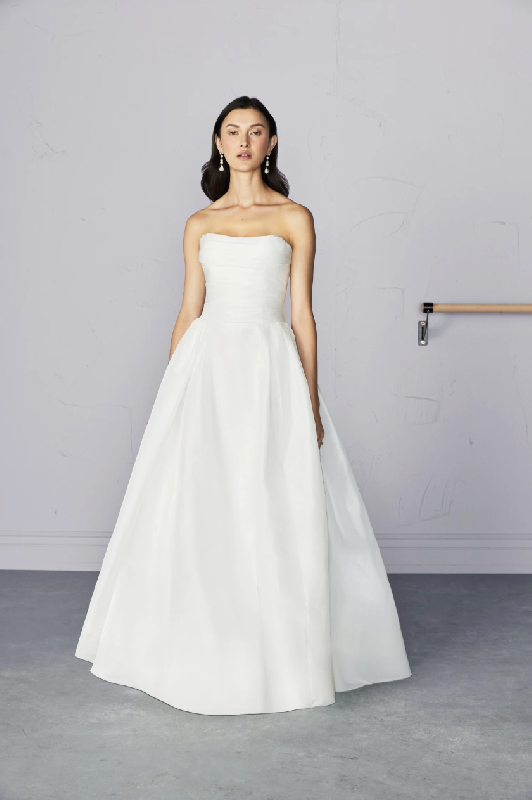 Robes de mariée Savannah Miller : Modele Ambar