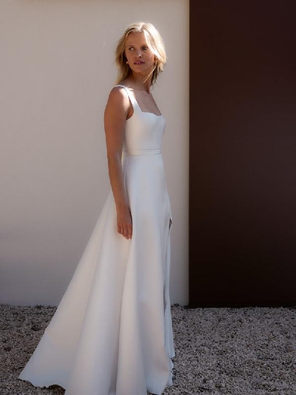 Robes de mariée Olympe : Modele Robe Antoinette