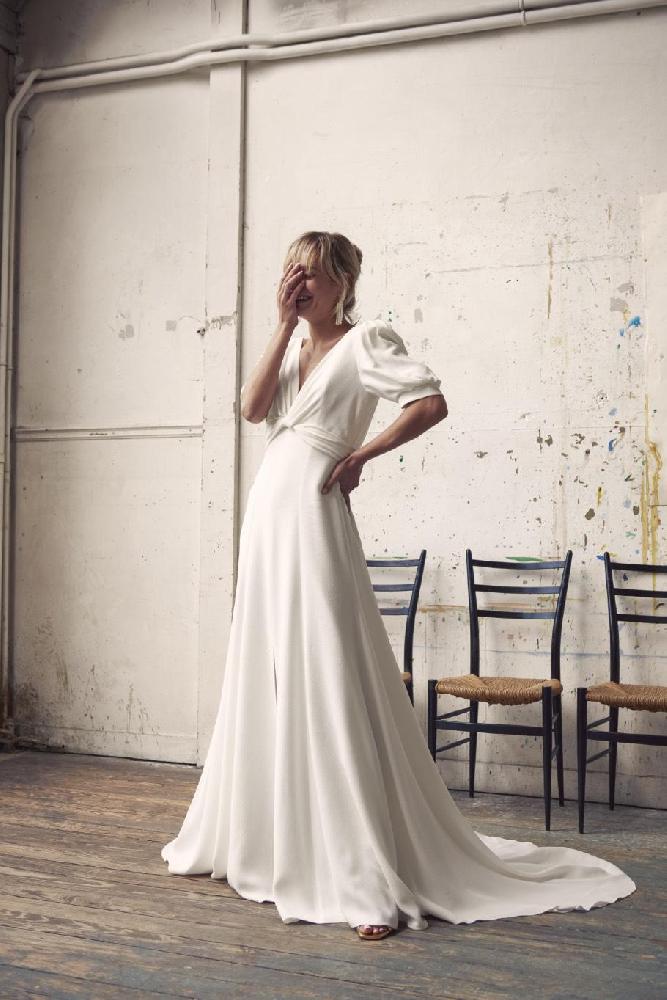 Robes de mariée Nos Archives : Modele Robe Jourdan (MONTPELLIER, LYON)