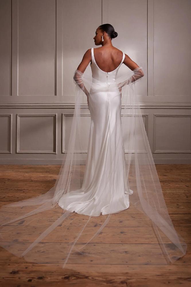 Robes de mariée Savannah Miller : Modele Zara